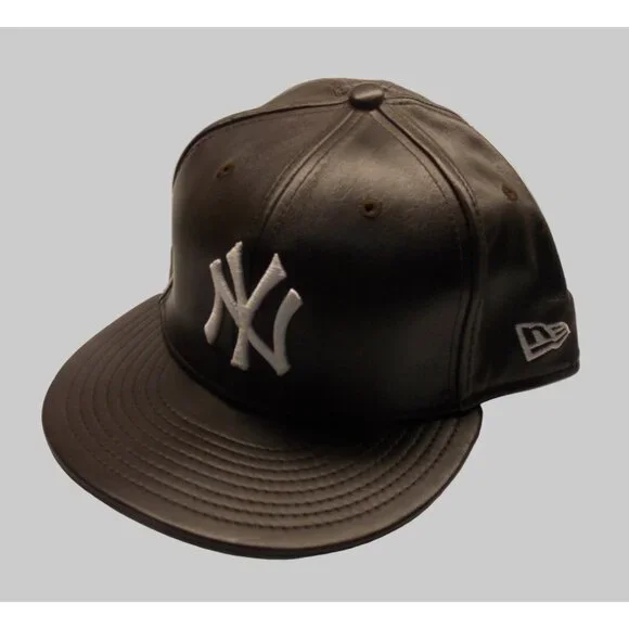MLB | Accessories | Nwt Size 7 58 Mlb New York Yankees Brown  display picture 1